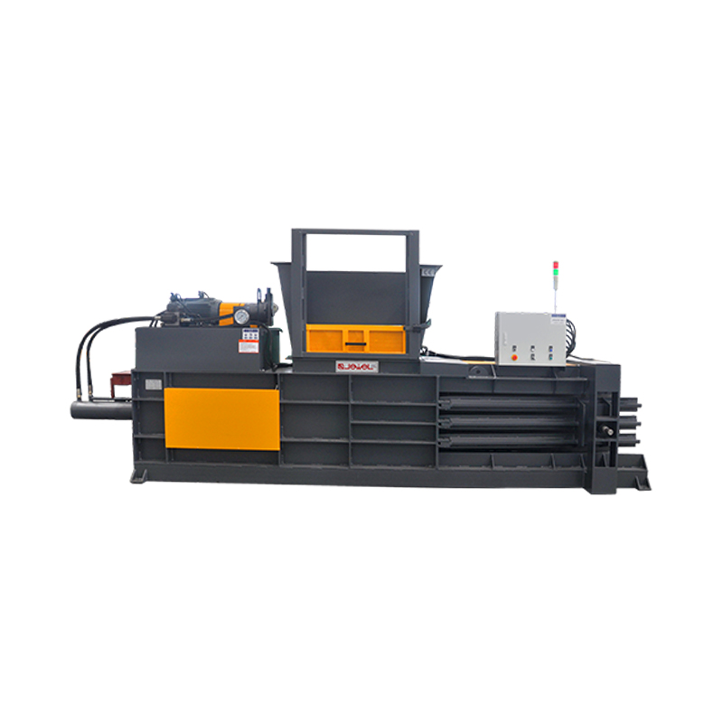 Horizontálny poloautomatický hydraulický lis