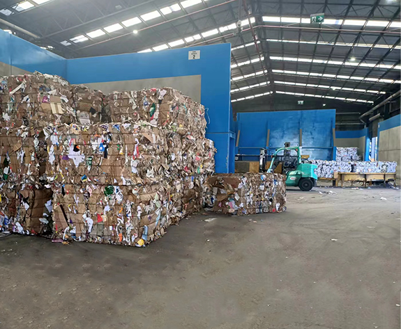 Prispôsobené obalové riešenia pre poprednú austrálsku recyklačnú skupinu