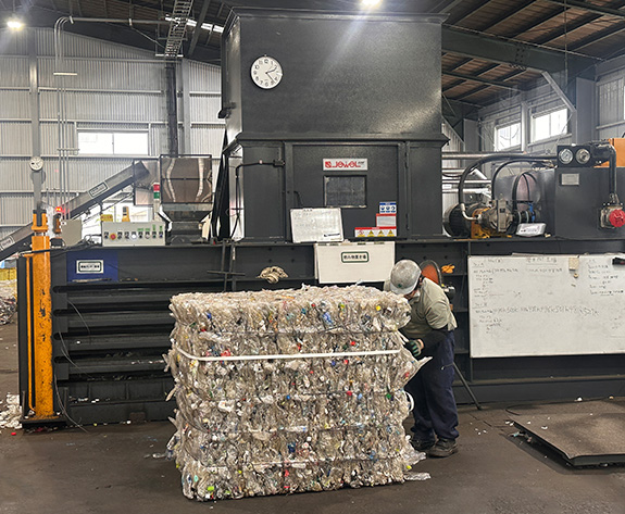 Vysokoúčinné kompresné riešenie pre japonské podniky na recykláciu PET